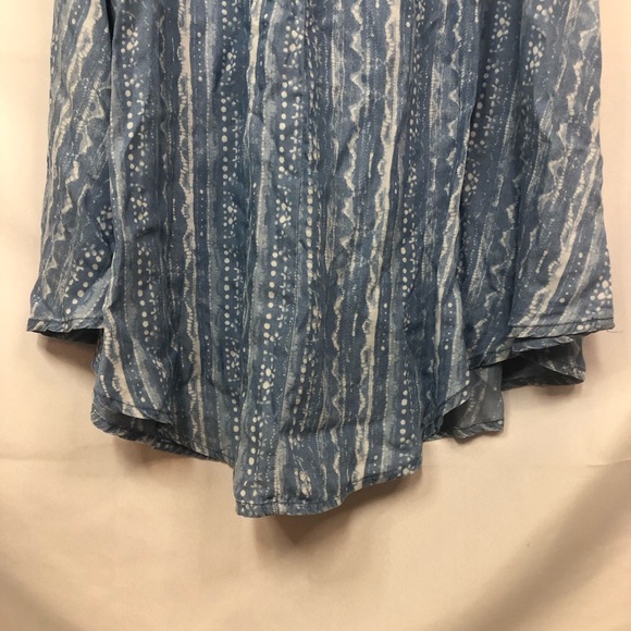 Pioneer Women Sleeveless Dress Fluttery V Point Back Hem Loose Fit Shades Blue - Picture 6 of 10